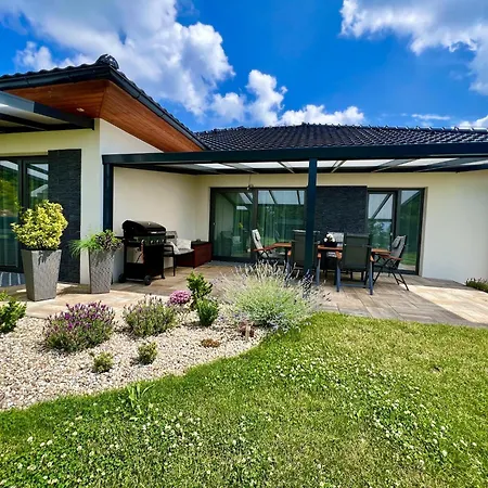 شقة Villa In Doksy Near Macha Lake
