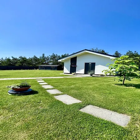 Villa In Doksy Near Macha Lake شقة دوكسي