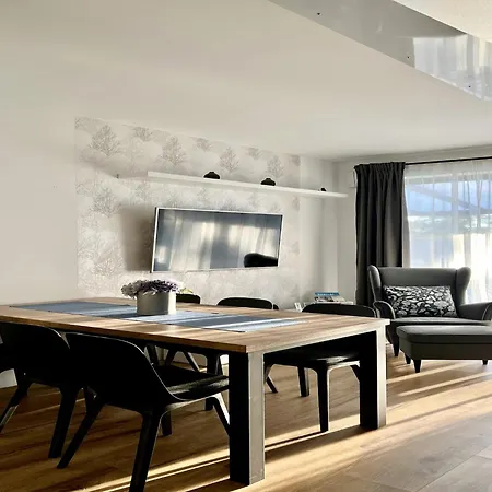 Apartment In With Barbecue Doksy (Liberec)